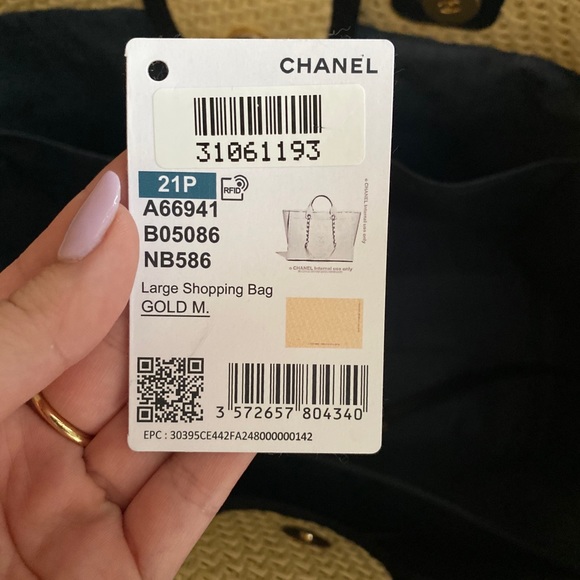 CHANEL Deauville Bag Beige Straw Calfskin Purse - Picture 7 of 10